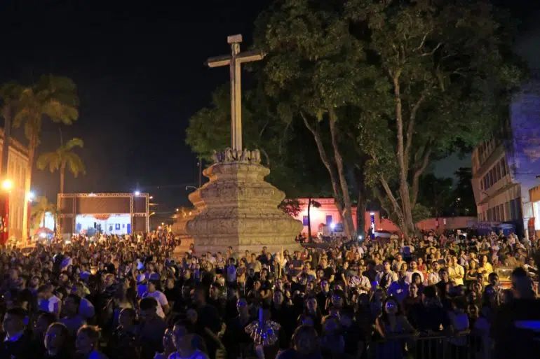 Paixão de Cristo emociona público na despedida em João Pessoa paixao de cristo em joao pessoa 1