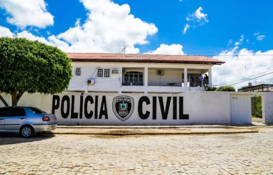 Polícia cumpre mandados sobre mortes de mais de 200 cães e gatos em Teixeira