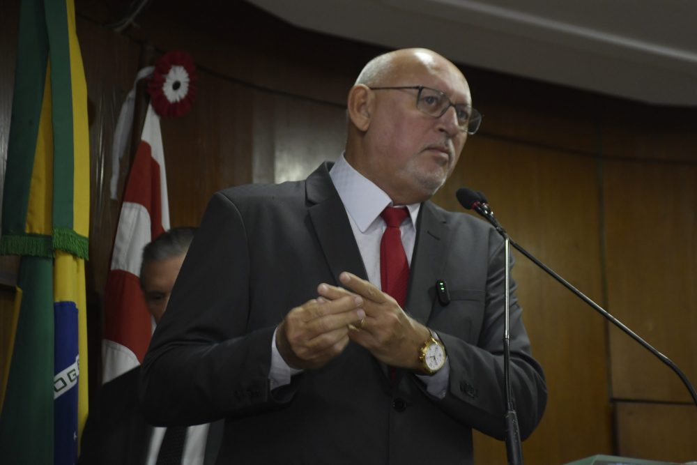 “Lucas que arque com o ônus e bônus”, diz petista sobre escolha de Lígia Feliciano para vice