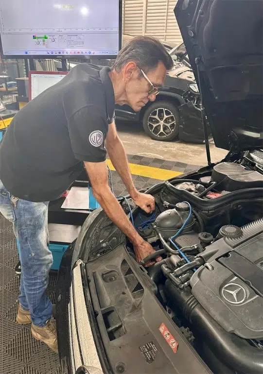 Aumento do etanol na gasolina pode elevar custos de manutenção e reduzir vida útil dos motores mecanico washington bandeira