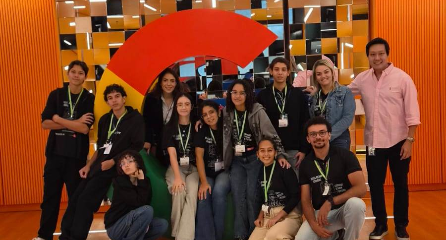 Alunos da Rede Municipal de João Pessoa conhecem a sede do Google, em São Paulo