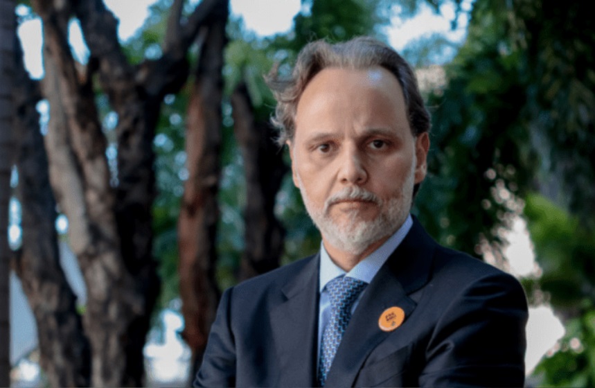 Ex-assessor de Lula pediu quadro que lobista disse custar 100 mil euros, diz jornal