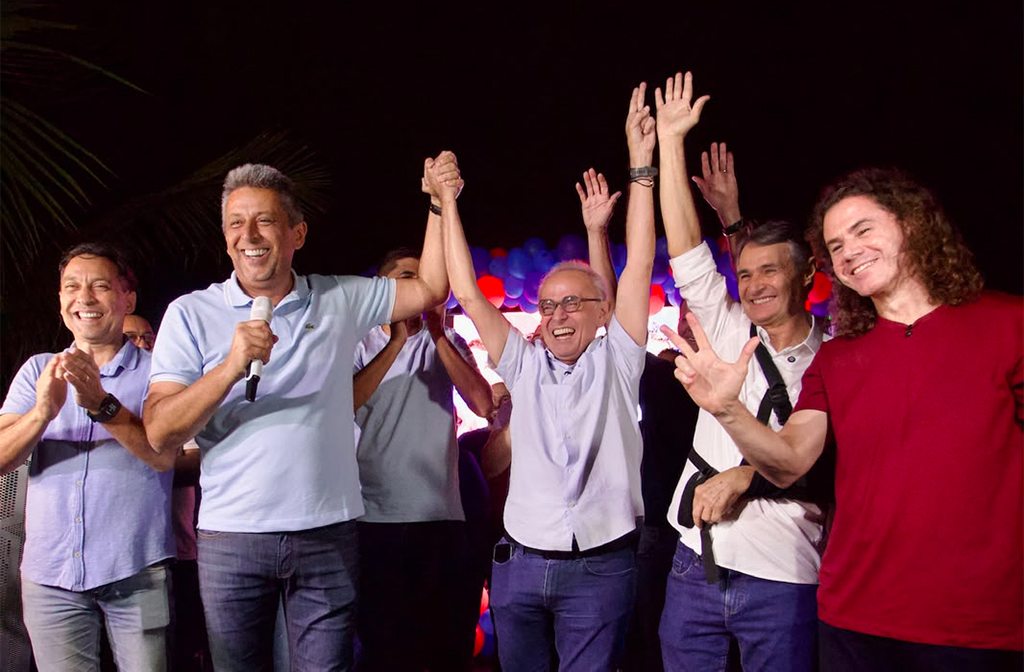 Prefeito de Massaranduba reúne lideranças políticas e anuncia apoio a Cícero