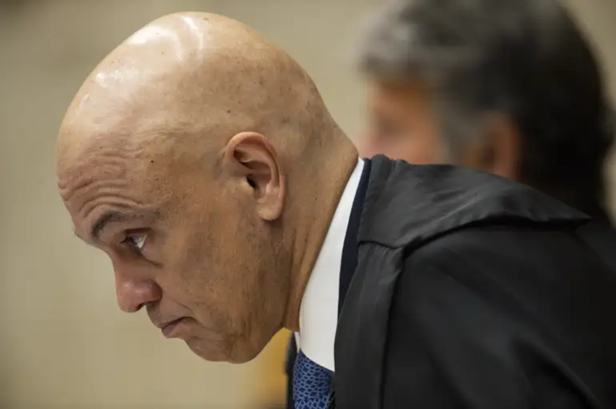 Entenda o que diz o relatório usado por Moraes em contra-ataque a Mendonça