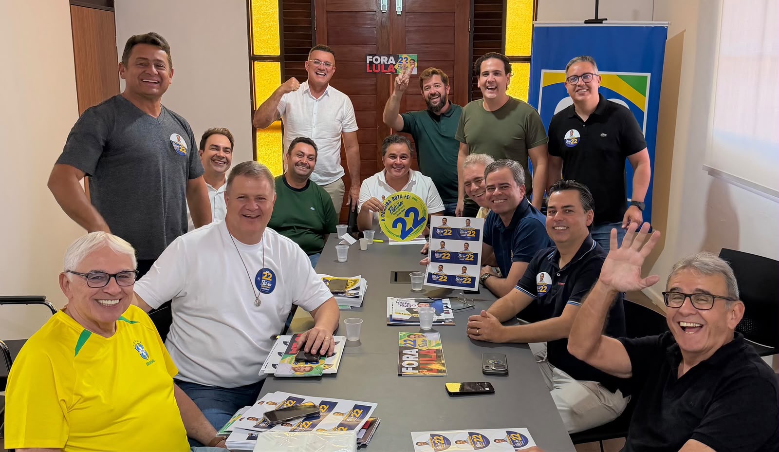 PL decide focar a campanha de Flávio Bolsonaro em 40 cidades da Paraíba