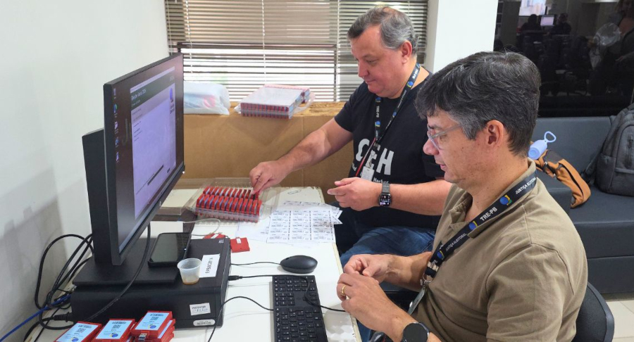 TRE-PB gera mídias para 2º turno e prepara urnas na terça-feira