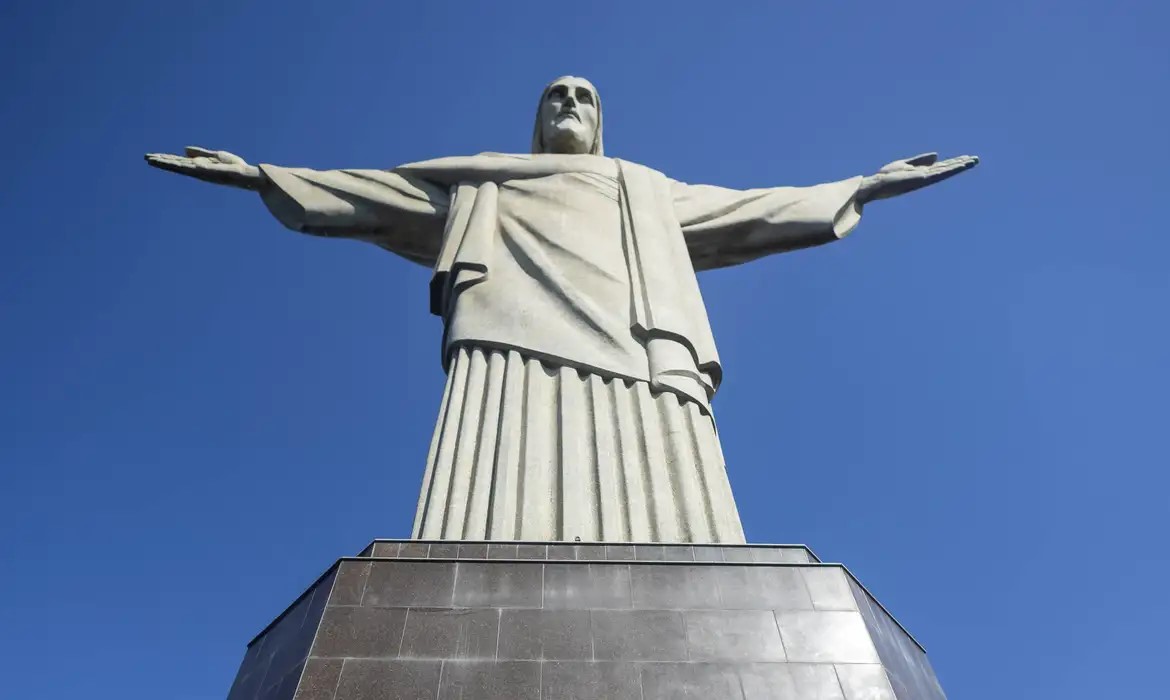 Monumento do Cristo Redentor chega aos 95 anos no Rio de Janeiro