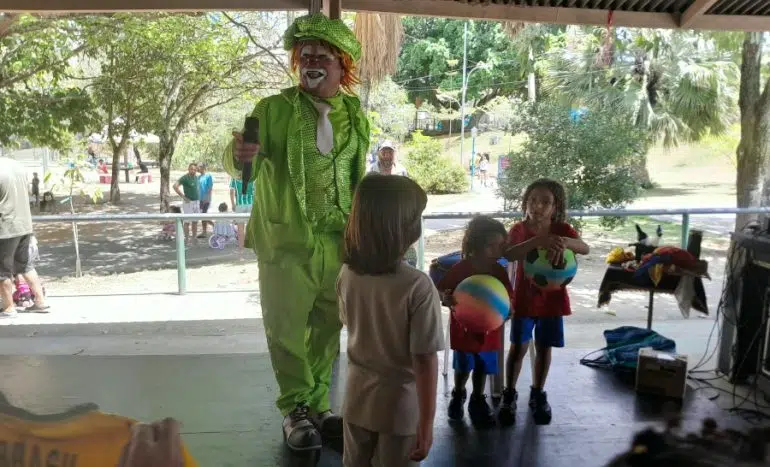 Parque da Criança reúne famílias para celebrar a data, em Campina Grande parque da crianca criancada