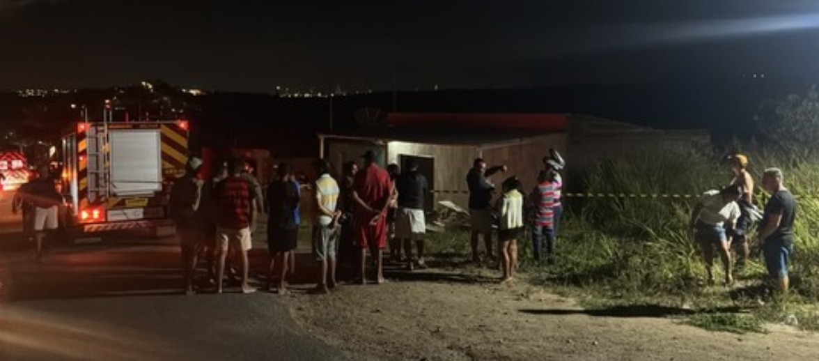 Moradores interditam PB-095 após morte de criança e cobram melhorias na rodovia