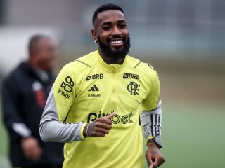 Imagem em destaque de Flamengo tem dúvida no meio campo para duelo com o Fortaleza